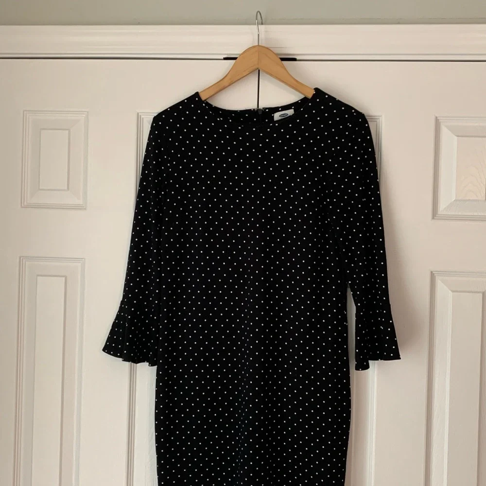 Women’s Black & White Dresses & Shirts. Pick your piece for $20 or Make offer! - Picture 11 of 12